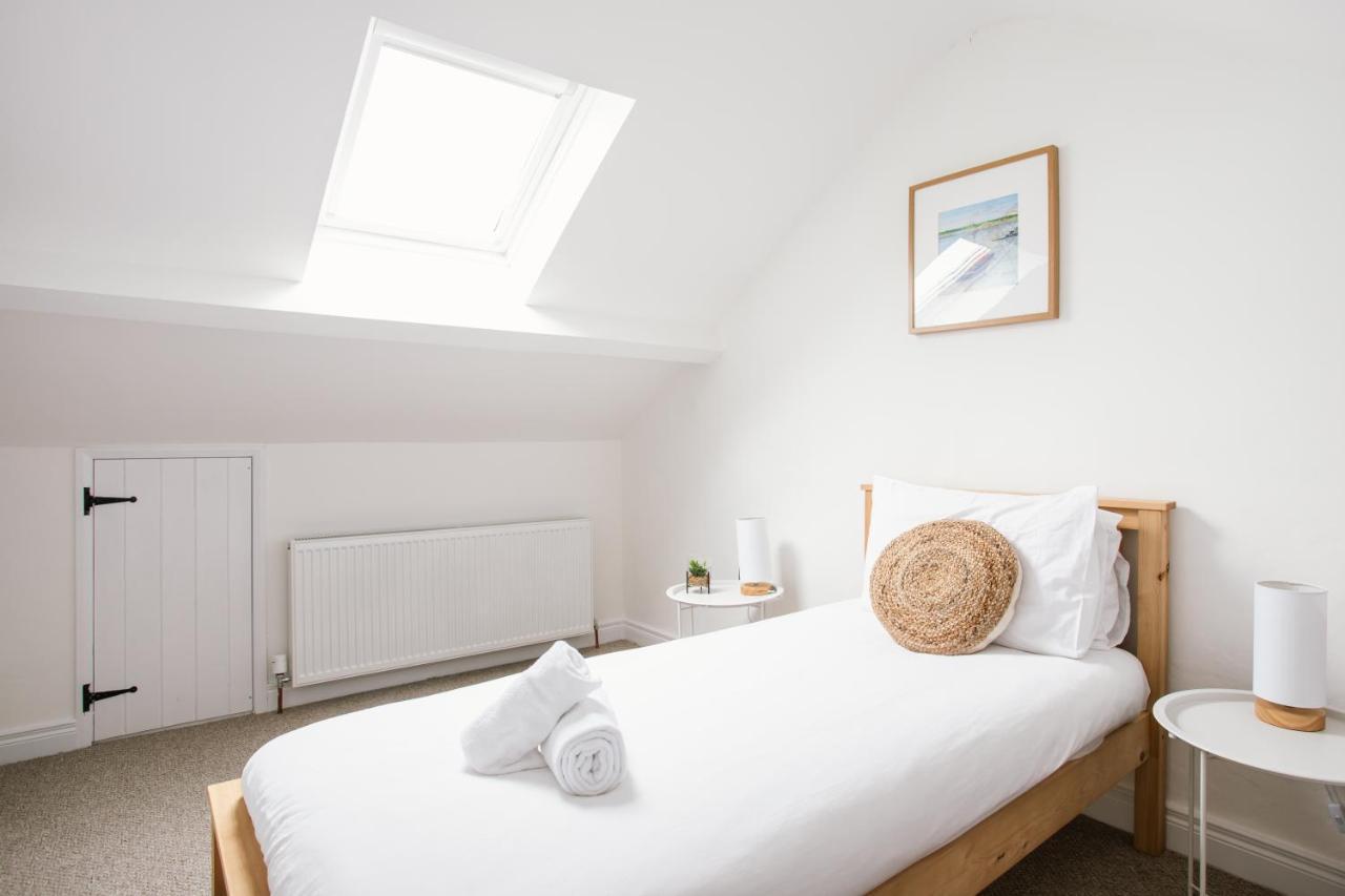Cosy Period Cottage 2Min Walk To The Beach Portrush Ngoại thất bức ảnh